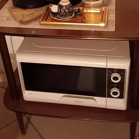 בית הארחה Peonia Home *